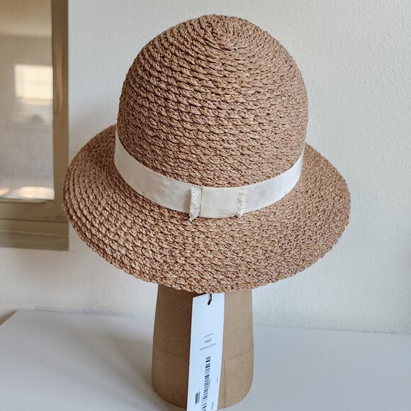 BNWT–Slightly Imperfect [ Helen Kaminski Nikki Raffia Crochet Hat🌿] (#210) - Picture 4 of 14